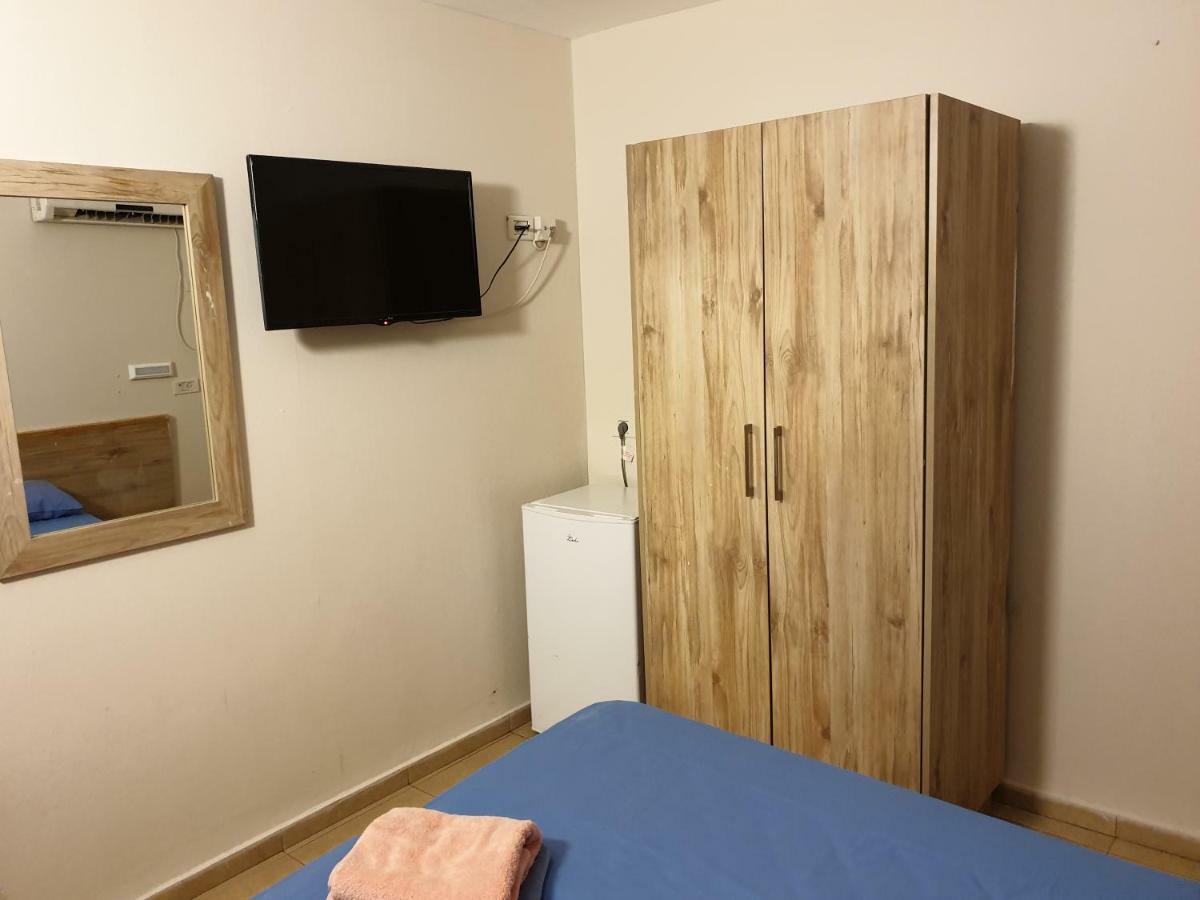 Bergik Hotel Tiberias Eksteriør billede